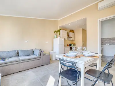 Küche und Essbereich