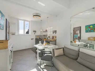 Küche und Essbereich