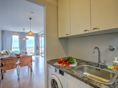 Küche und Essbereich