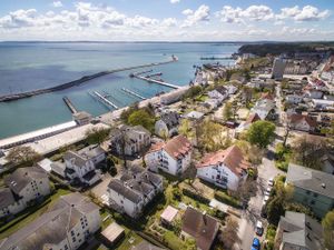 23736086-Appartement-5-Sassnitz-300x225-1