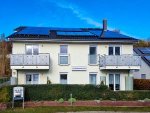 23893734-Appartement-2-Sassnitz-300x225-1