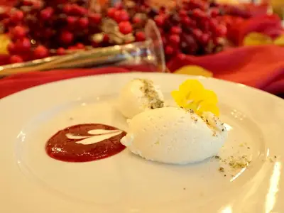 Dessert aus der Sonnenhügel Schmankerlwerkstatt