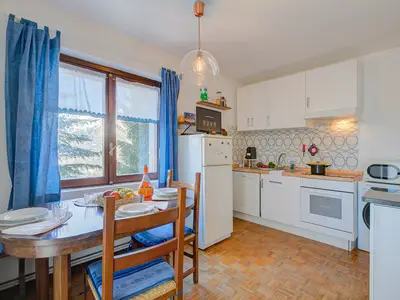 Küche und Essbereich