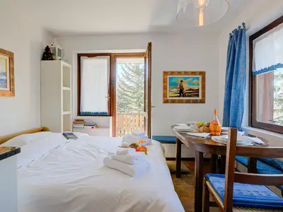 Schlafsofa (Schlafbereich für Studio)