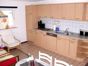 18028125-Appartement-4-Scharbeutz-300x225-4
