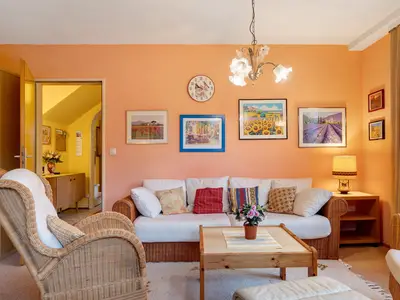 Photo, INSIDE, OUTSIDE