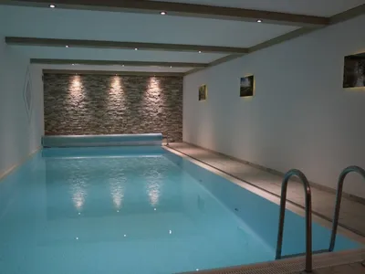 hallenbad