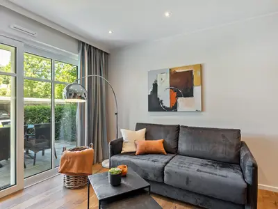 Photo, INSIDE, OUTSIDE