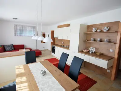 Wohn- und Essbereich mit Küche