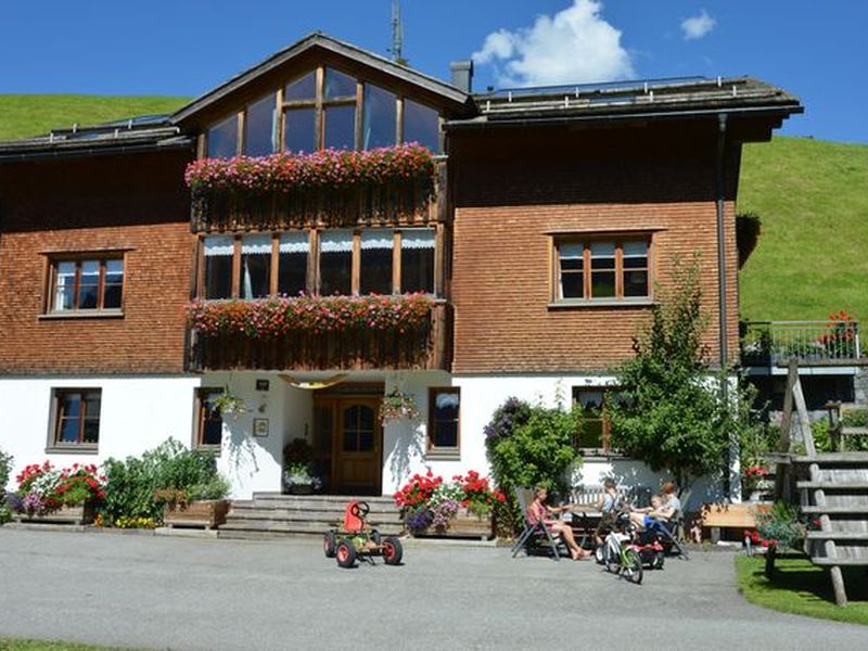 19190223-Appartement-4-Schoppernau-800x600-0