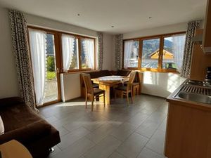 23524976-Appartement-5-Schoppernau-300x225-5