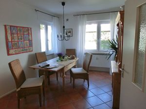 23298597-Appartement-4-Schweinfurt-300x225-2