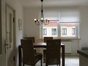 23298596-Appartement-4-Schweinfurt-300x225-5