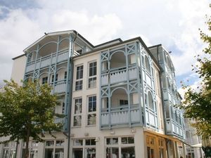 18589613-Appartement-4-Sellin (Ostseebad)-300x225-1