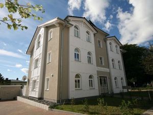 18589549-Appartement-4-Sellin (Ostseebad)-300x225-4
