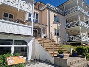 24006602-Appartement-3-Sellin (Ostseebad)-300x225-1