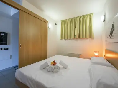 Doppelzimmer mit Blick auf den Korridor