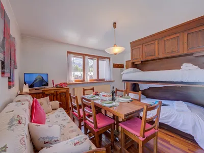 Wohn- und Esszimmer