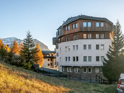 Gebäude