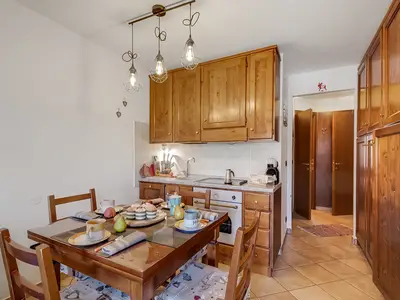 Küche und Essbereich