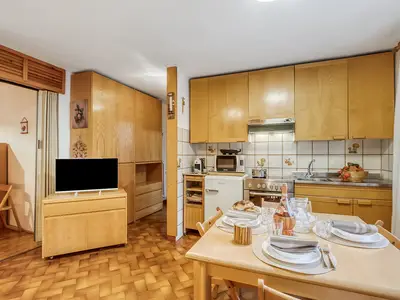 Küche und Essbereich