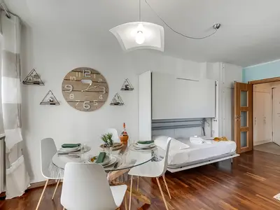 Schlafsofa (Schlafbereich für Studio)