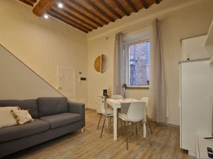 23708725-Appartement-4-Siena-300x225-2