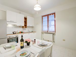 23707092-Appartement-4-Sirmione-300x225-3