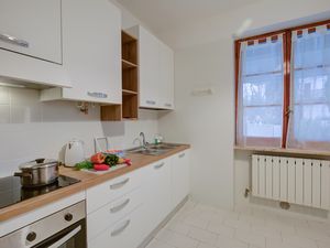 23707092-Appartement-4-Sirmione-300x225-4