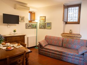 23707891-Appartement-5-Spello-300x225-0