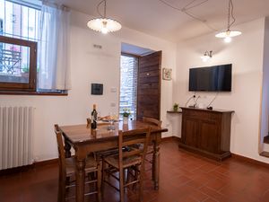 23707896-Appartement-6-Spello-300x225-5