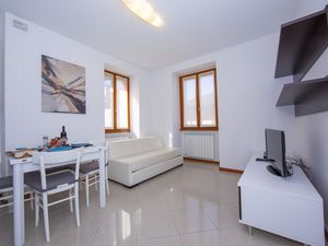 24039091-Appartement-4--300x225-2