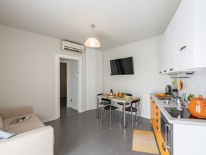 24050185-Appartement-4--300x225-5