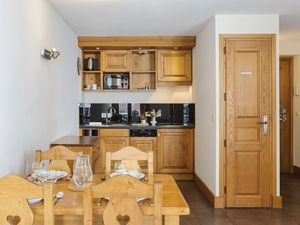 23707750-Appartement-4--300x225-5