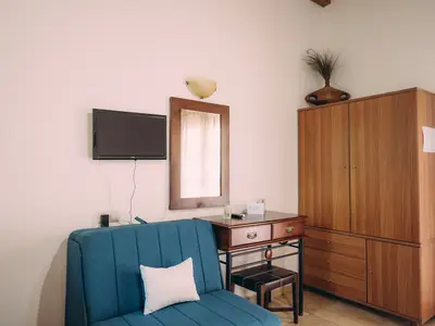 Schlafsofa (Schlafbereich für Studio)