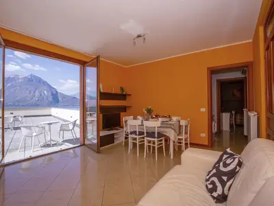 Schlafsofa (Schlafbereich für Studio)