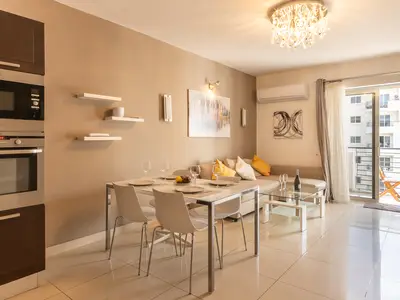 Wohn- und Esszimmer