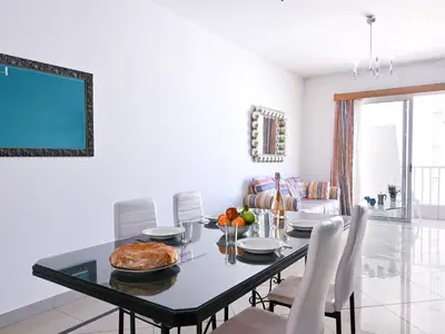 Wohn- und Esszimmer