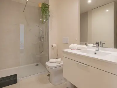 Zweites Badezimmer