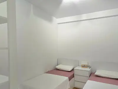Zweites Schlafzimmer
