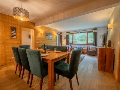 Wohn- und Esszimmer