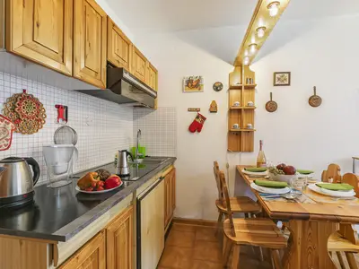 Küche und Essbereich