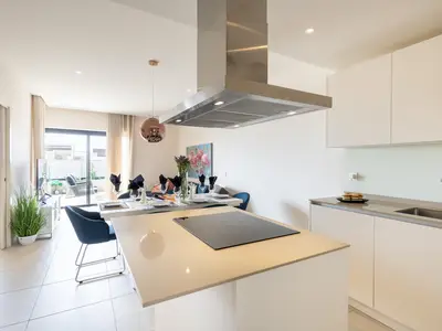 Küche und Essbereich