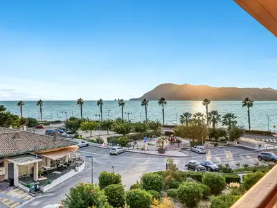 Meerblick bei Sonnenuntergang