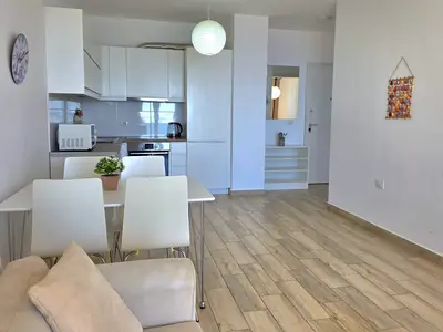 Küche und Essbereich