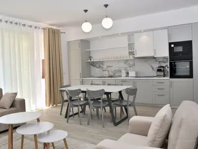 Küche und Essbereich