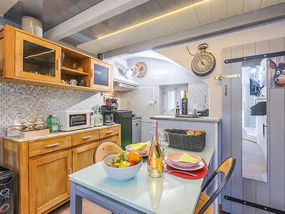 Küche und Essbereich