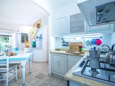 Küche und Essbereich