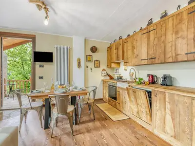 Küche und Essbereich