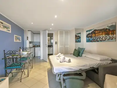 Schlafsofa (Schlafbereich für Studio)